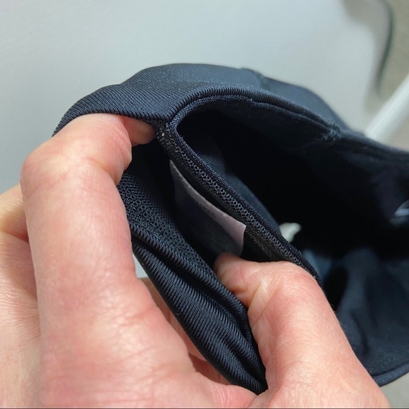 Zella Black & Gray Mesh Capri Yoga Leggings XS - Picture 6 of 8